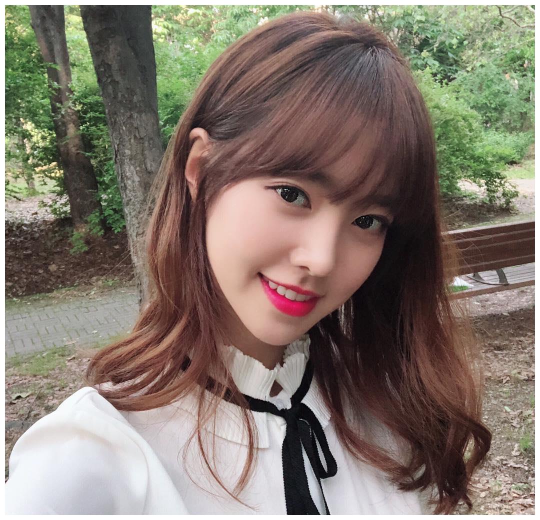 清纯女神陈世妍:被疑插足崔振赫,传与尹施允拍拖,她是王的女人