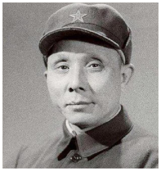 他是新四军政治部主任,1955年没参加授军衔,后来成为副国级|邓子恢