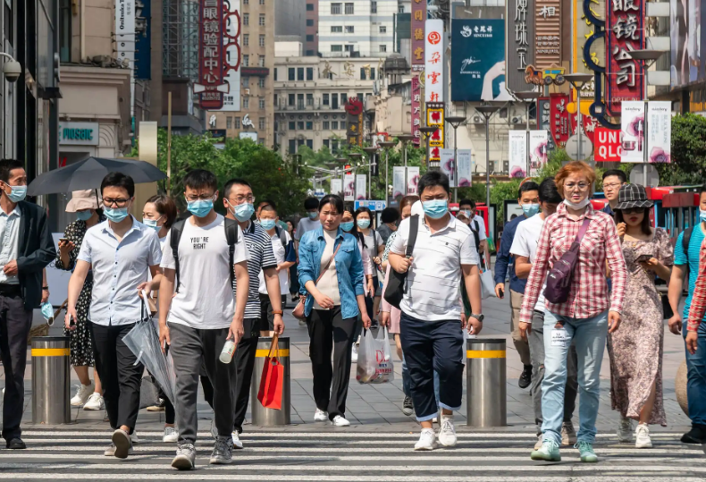 逃离北上广深四大一线城市不香了人口都流向这些新城市