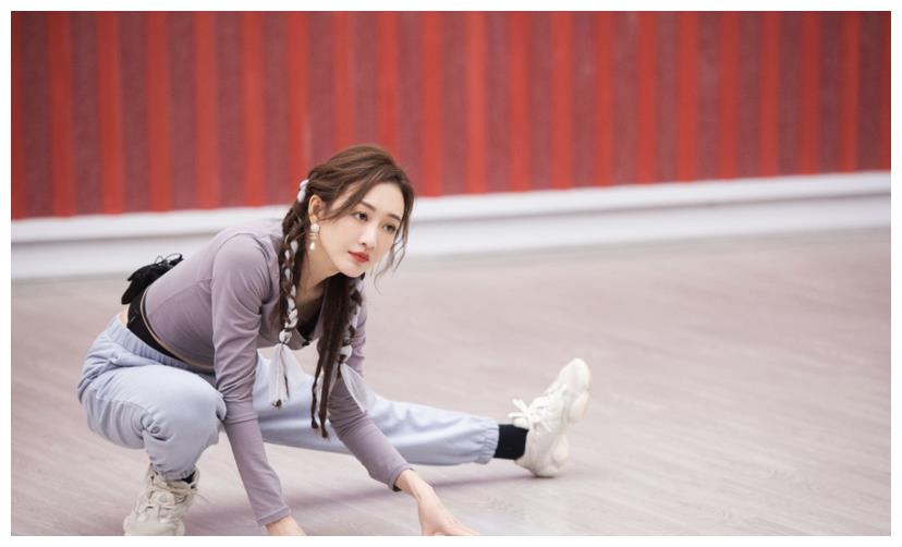 《乘风破浪的姐姐》王鸥：不参加姐姐就没有戏拍休闲区蓝鸢梦想 - Www.slyday.coM