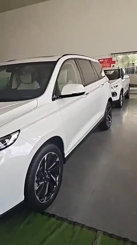 视频：新宝骏RS-7