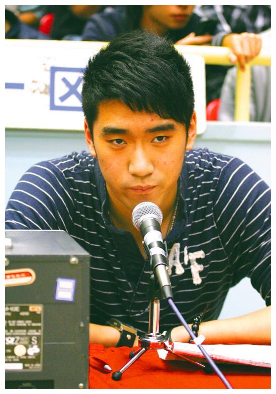 国产最强小前,超小丁,模板希尔 隔扣比斯利,本该稳进nba|cba|徐咏