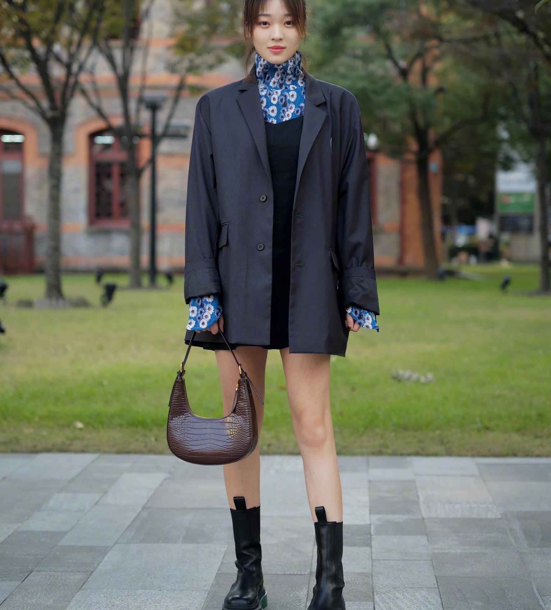 潮人秋冬穿搭范本来袭,跟着时尚博主这样穿,可以美得很轻松