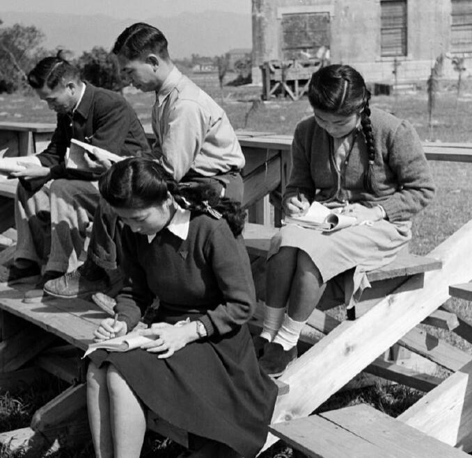 五十年代台湾高校老照片,看看对岸的大学生活