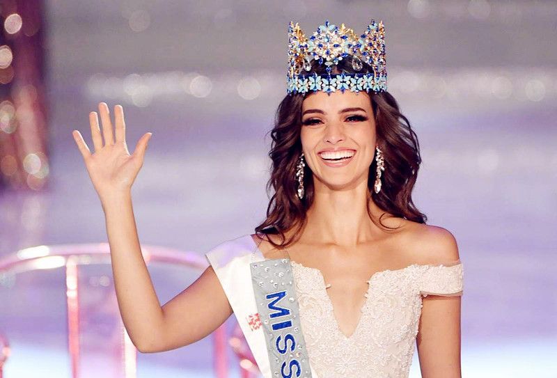 捷克世界小姐太迷人,治愈性笑容智慧型气质,一袭长裙美如精灵休闲区蓝鸢梦想 - Www.slyday.coM 捷克世界小姐太迷人,治愈性笑容智慧型气质,一袭长裙美如精灵休闲区蓝鸢梦想 - Www.slyday.coM