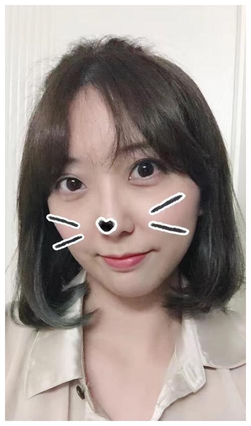 张辰近况她靠小李飞刀女扮男装而走红今31岁还是单身
