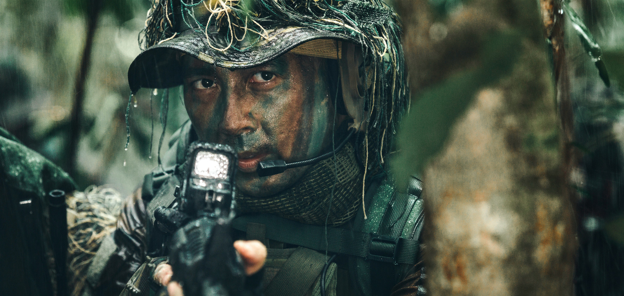 保剑锋女特警高燃杀青02双重挑战解锁全新角色