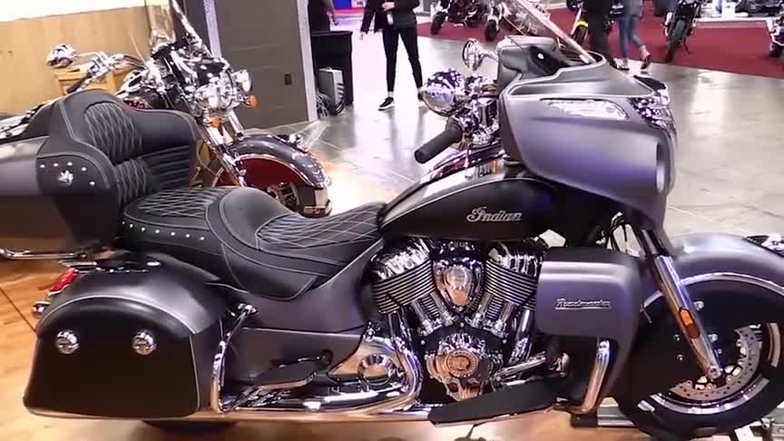 机车中奔驰迈巴赫!2019印第安roadmaster超级巡航摩托车