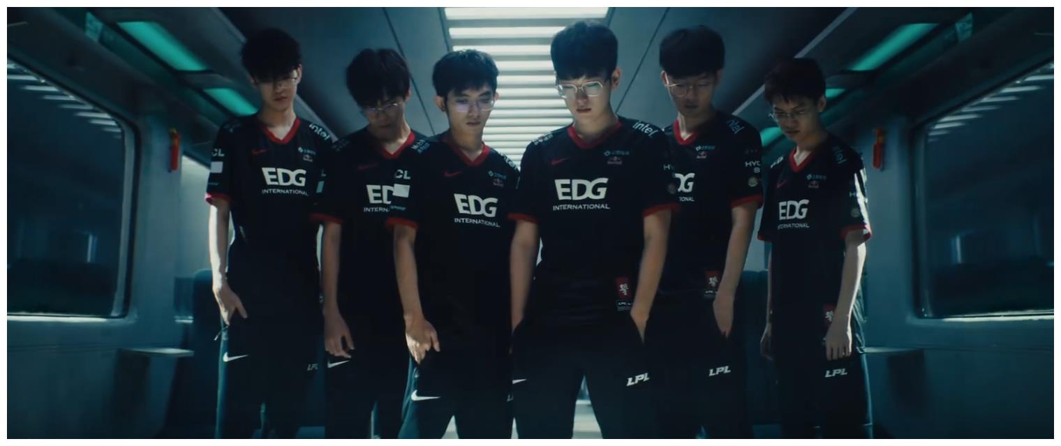 S11小组赛B组出线战:EDG能否双杀T1稳居头名晋级八强?休闲区蓝鸢梦想 - Www.slyday.coM S11小组赛B组出线战:EDG能否双杀T1稳居头名晋级八强?休闲区蓝鸢梦想 - Www.slyday.coM