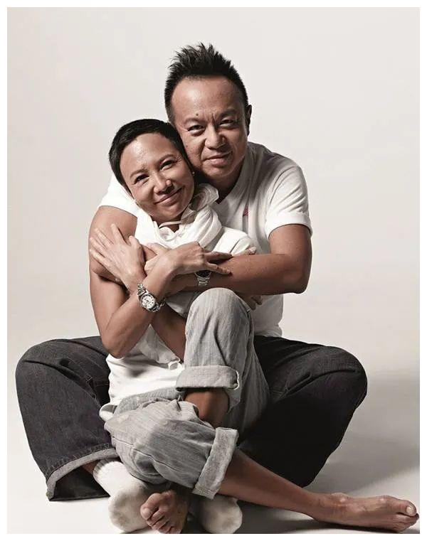 爆女友开餐厅欠百万不还,还借了李泉21万