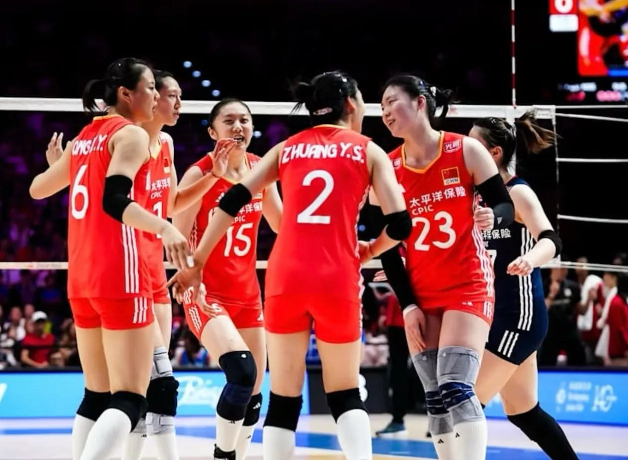 中国女排应该抛弃保障接应？没有强力队员，接应必须全面！