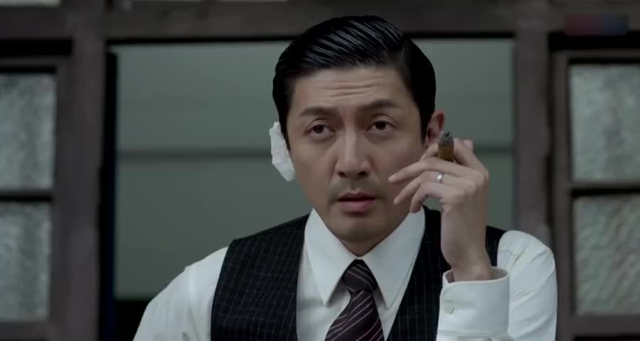 毕忠良信不过唐山海,却让他押送宰相,原来是为了试探他