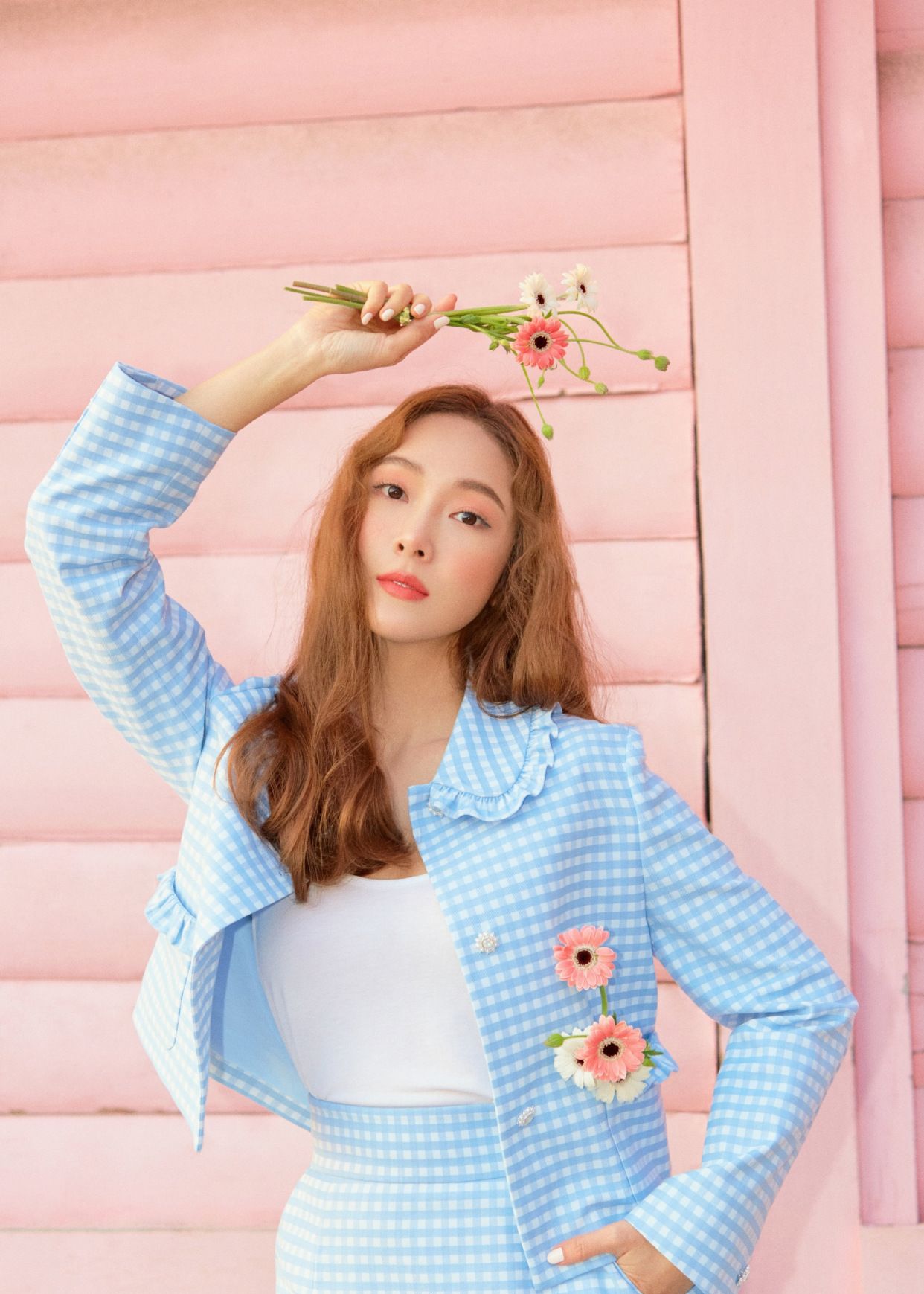 「郑秀妍」少女感满满的画报,真爱粉珍藏