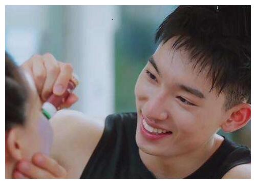 于家翊参加过我要打篮球吗 于家翊家庭背景介绍是富二代吗