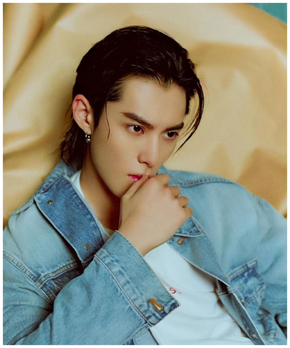 王俊凯刘昊然王鹤棣最新时尚大片出炉,95后男星谁是你的菜?