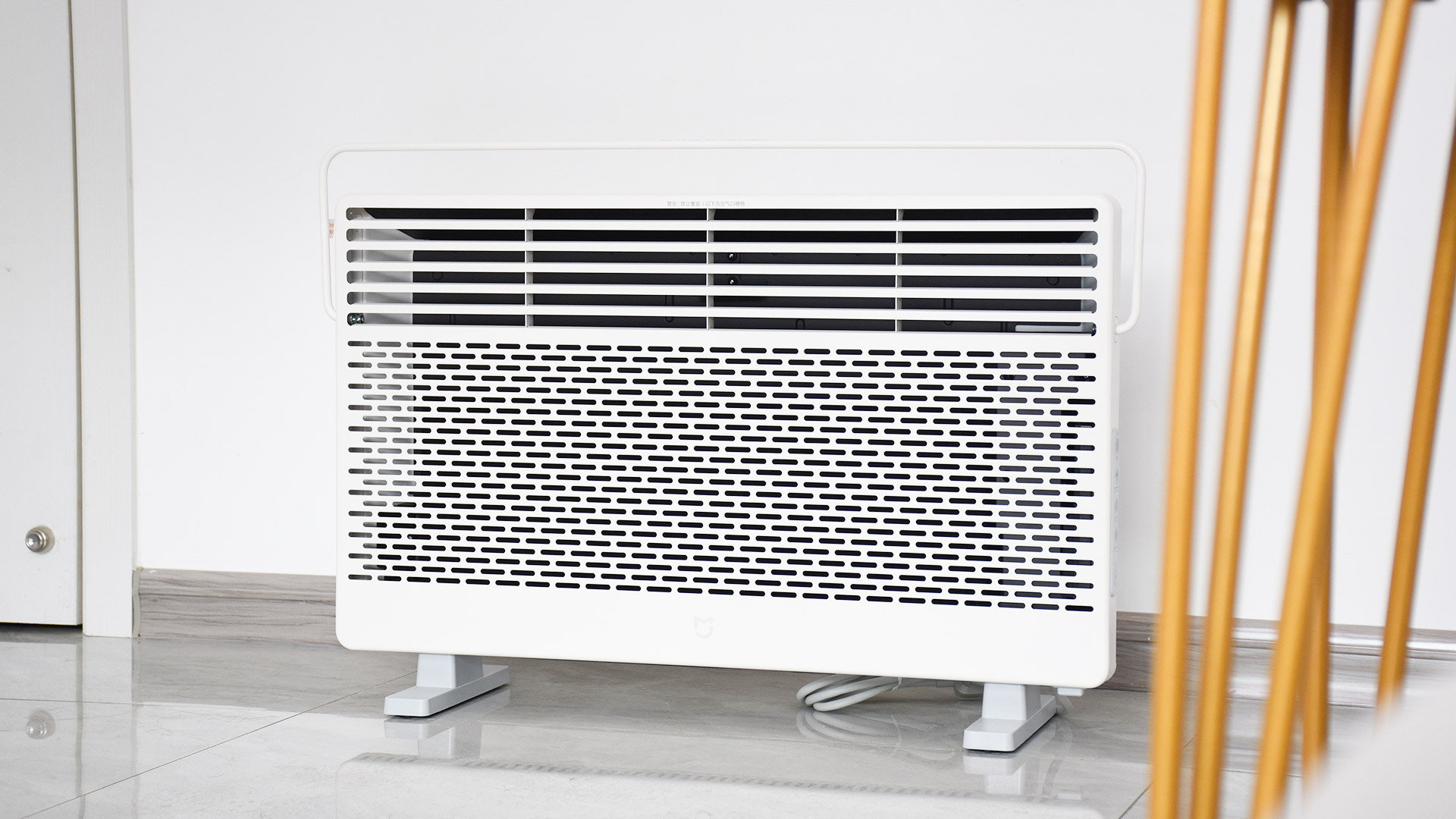 米家石墨烯智能电暖气简约格调加热驱寒