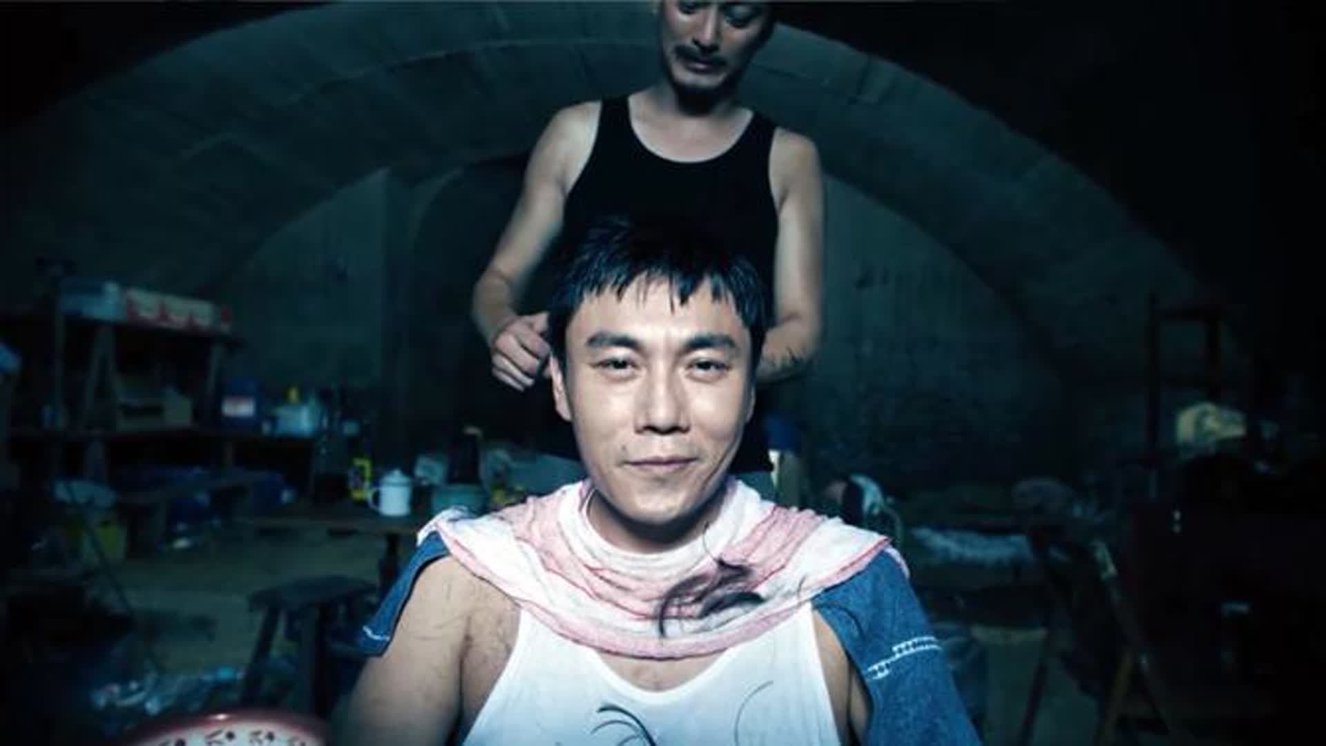 卢少骅为躲避警方搜查，把最好的兄弟也出卖了《扫毒风暴》