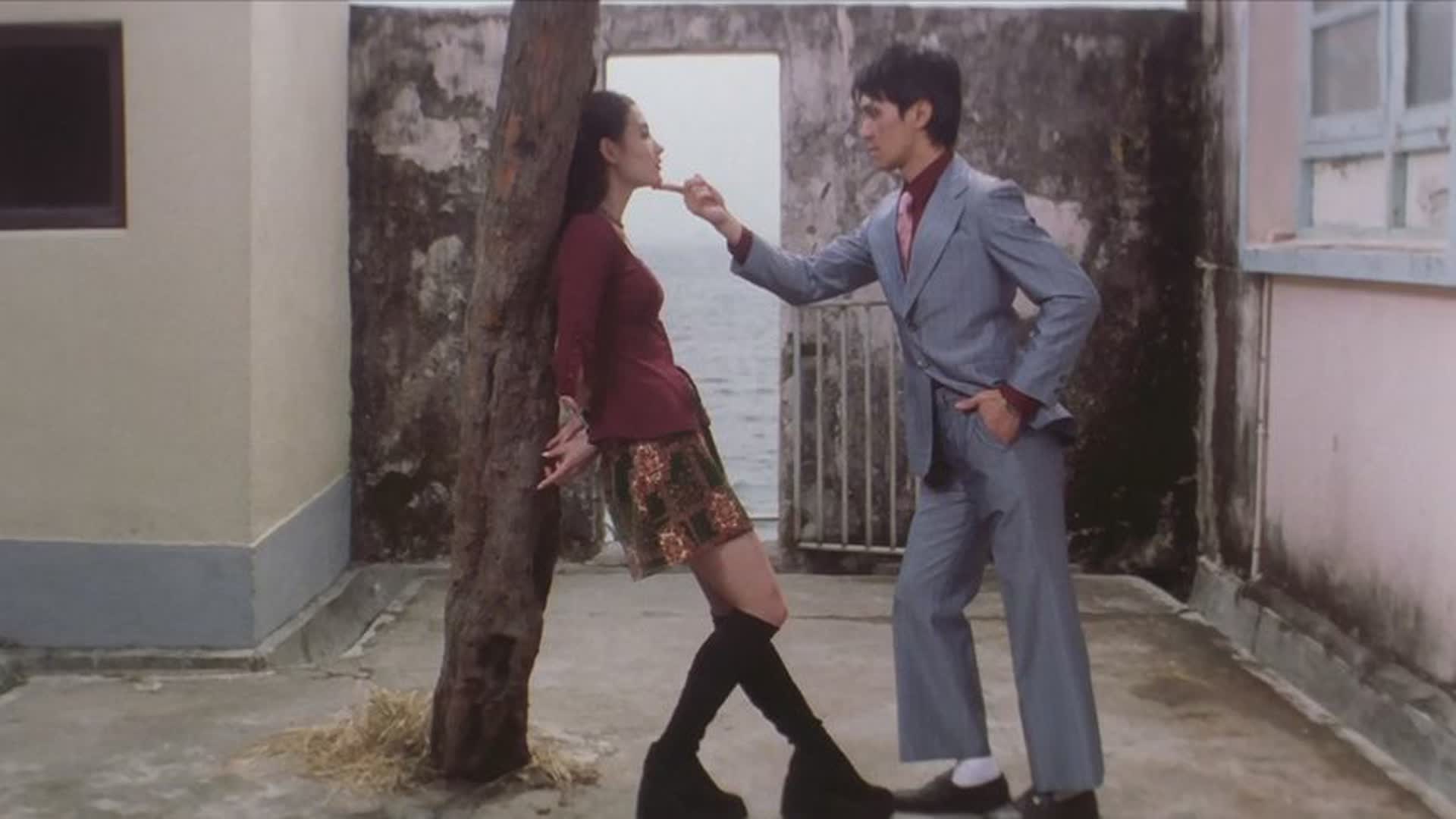 周星驰《喜剧之王》你可能不知道的事，导演没喊卡，我就不能动