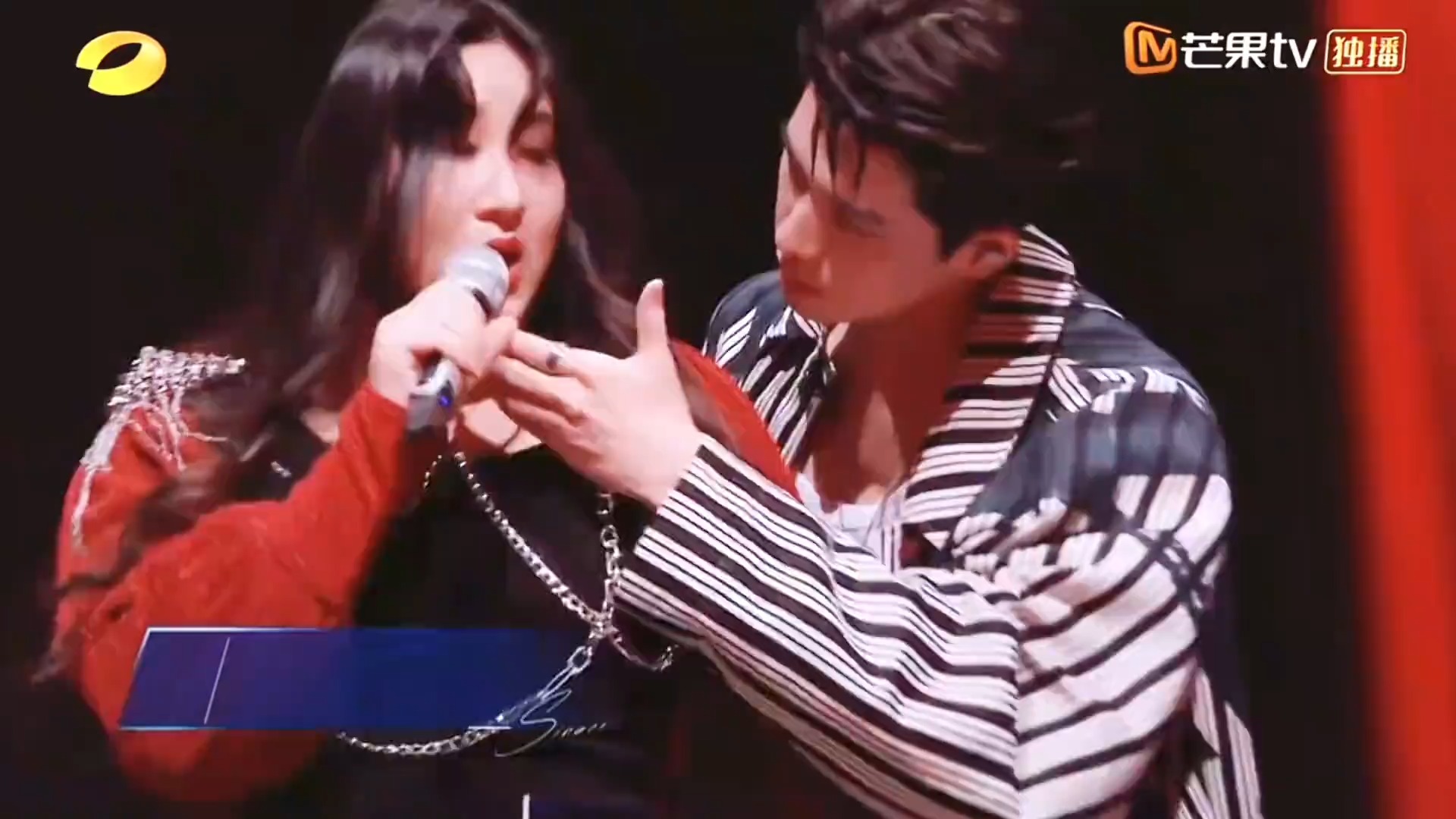 锤娜丽莎槽杨《socrazy》热舞演唱给这首歌唱出新的生命力