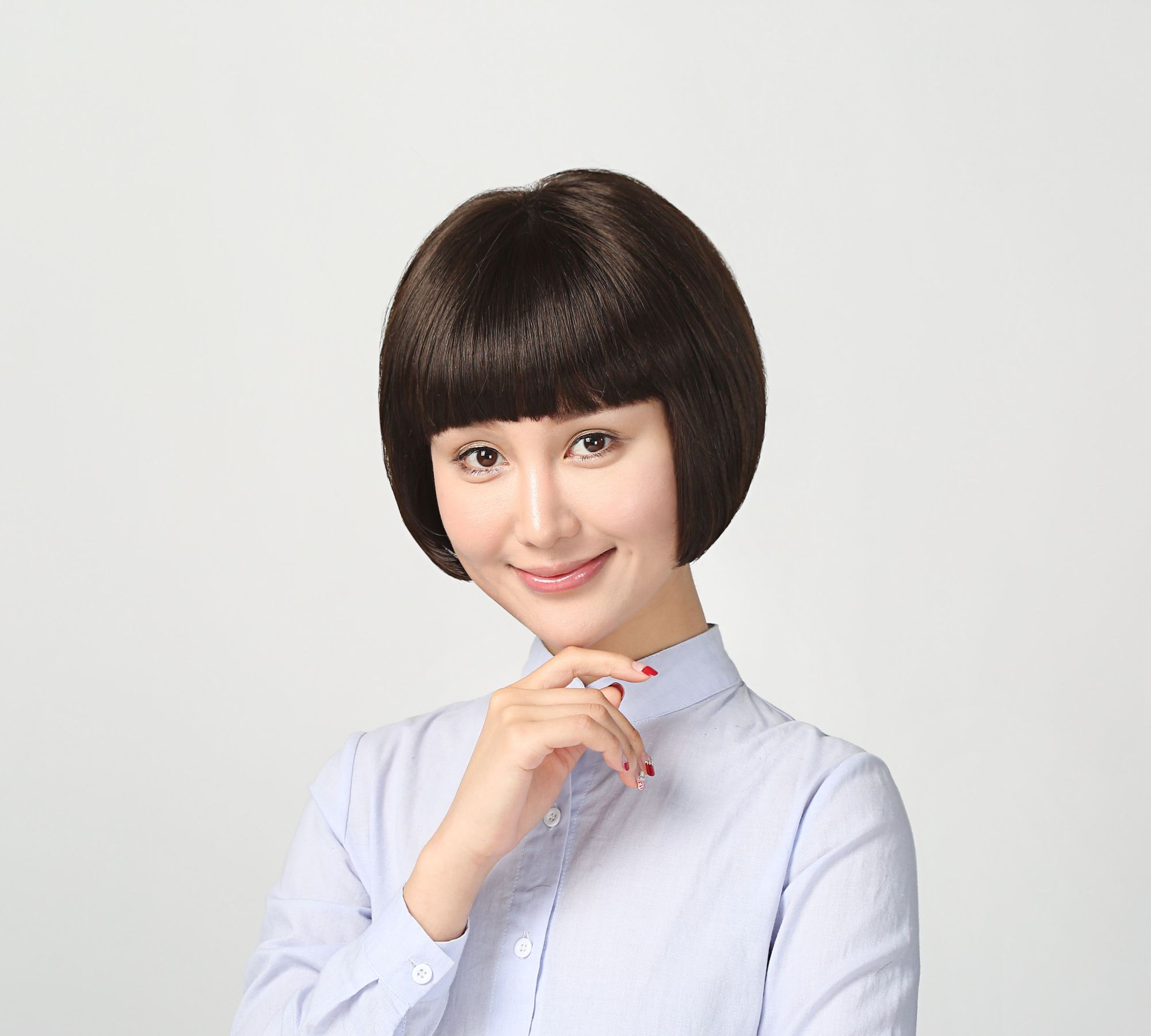 你们能看出戴queenlures假发吗?