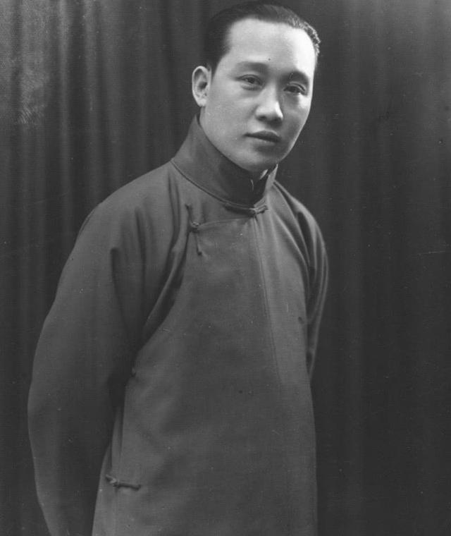 她是黄金荣的贵人，帮其成为青帮大佬，为何黄发达后却和她离婚？|黄金荣|林桂生|青帮_新浪新闻