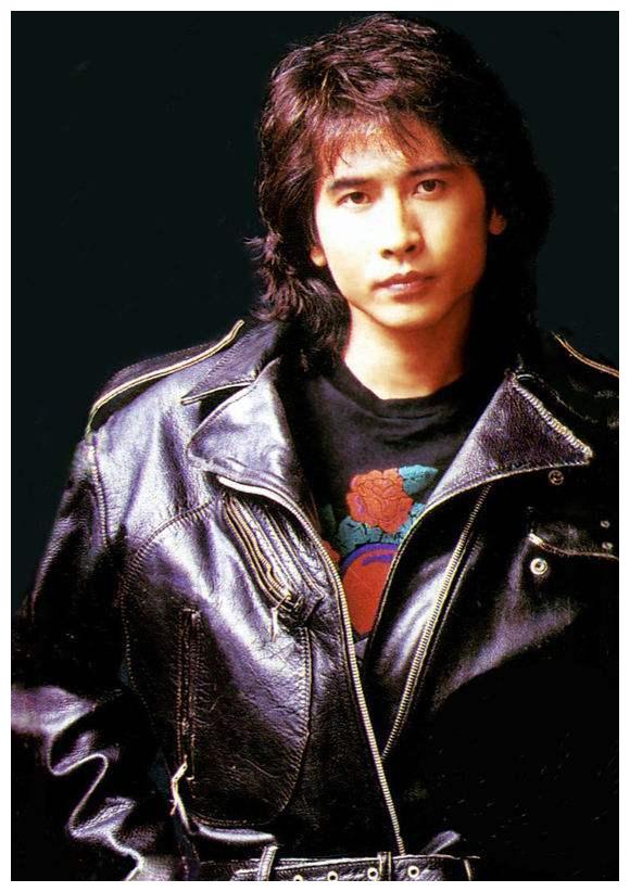 齐秦:16岁进拘留所,曾和王祖贤相恋16年,娶小24岁娇妻儿女双全