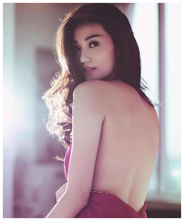 越南第一长腿美女庆媚