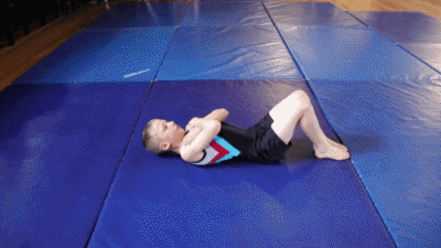 15个动作提升孩子粗大运动