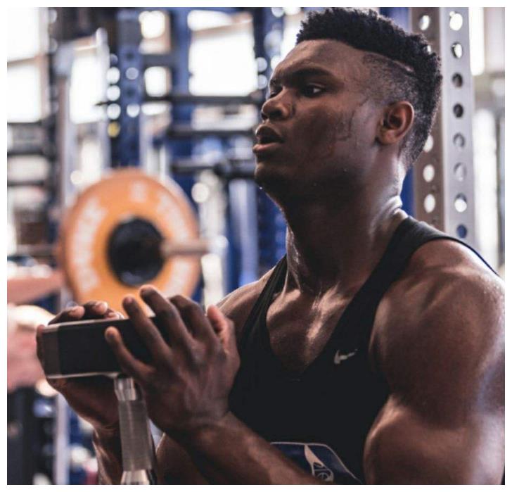 终于知道锡安威廉姆斯的弱点了,同期被帽数量最多,致命伤?