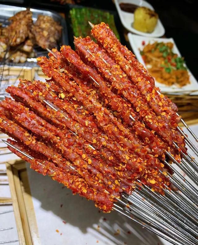 分熟火候到位是一绝,生烤系列下酒也贼拉盖|下酒|火候|串子_新浪新闻