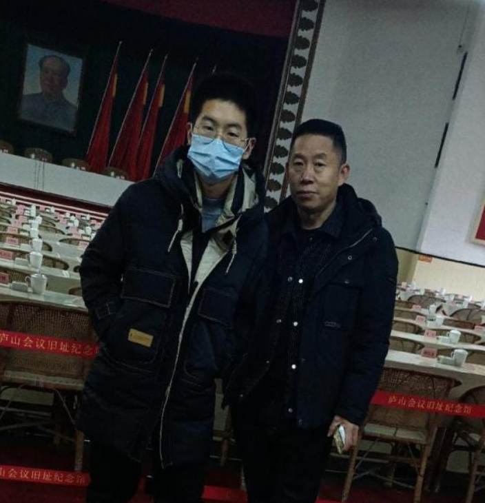 孙卓妈妈透露，孙海洋和儿子拍照怕被嫌弃，父子两人并未打开心扉休闲区蓝鸢梦想 - Www.slyday.coM