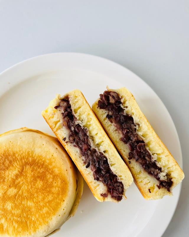 好吃停不下来的古早味红豆车轮饼__财经头条