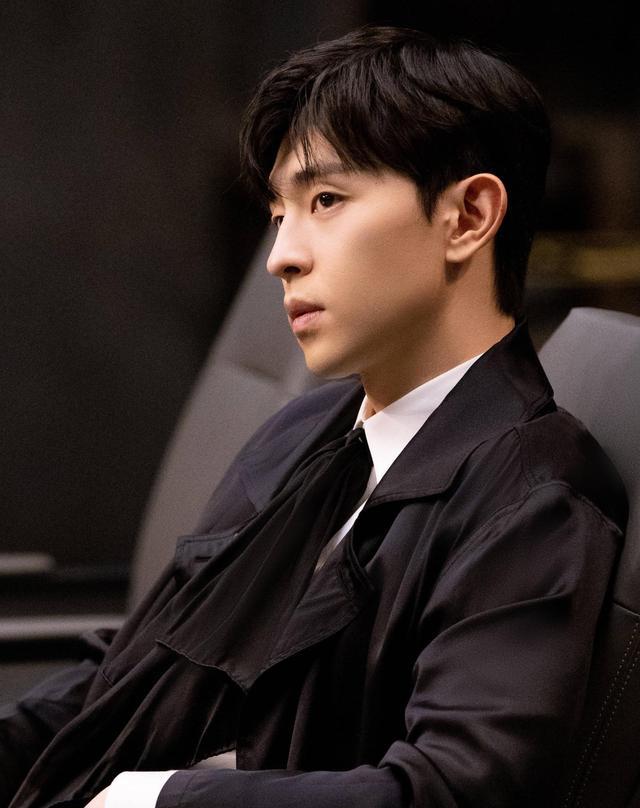 热搜爆了！邓伦偷逃税被处罚并追缴1.06亿元，粉丝集体脱粉休闲区蓝鸢梦想 - Www.slyday.coM