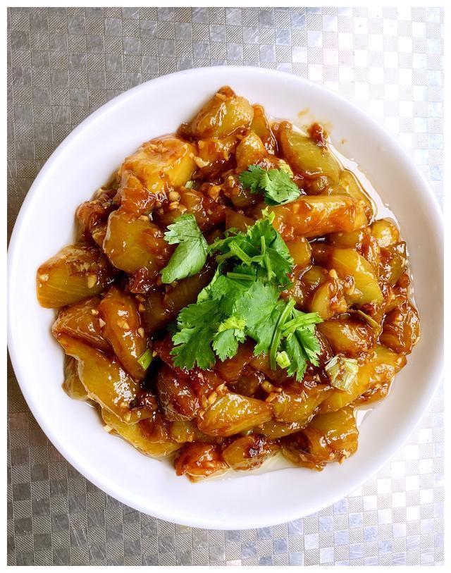 天津红烧茄子的家常做法不用油炸制作方法简单详细步骤讲解