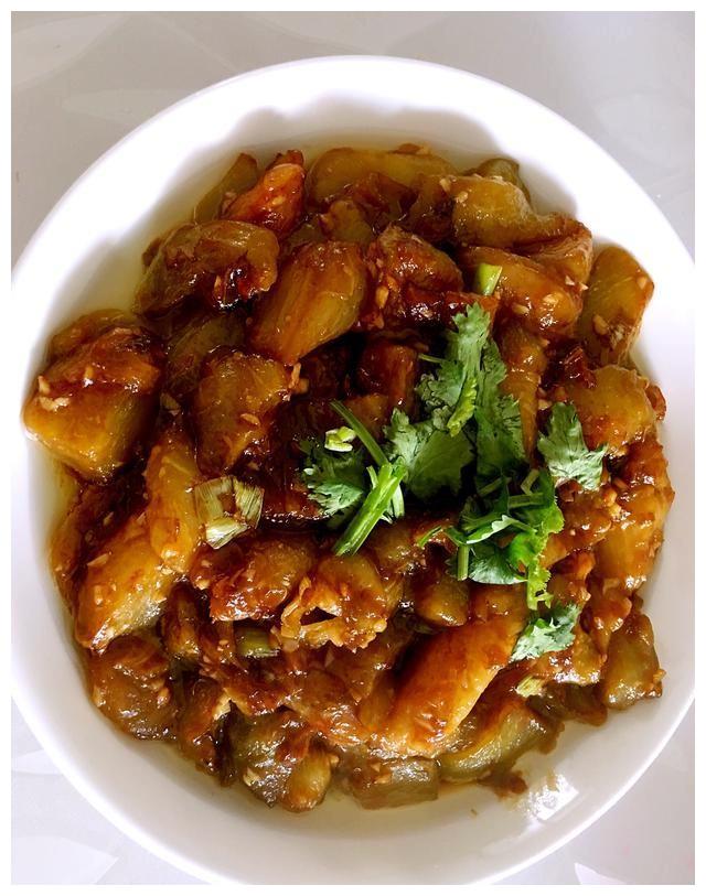 天津红烧茄子的家常做法不用油炸制作方法简单详细步骤讲解