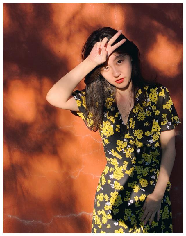 本人疑仍是单身|岑黎阑|撒贝宁|近况_新浪新闻