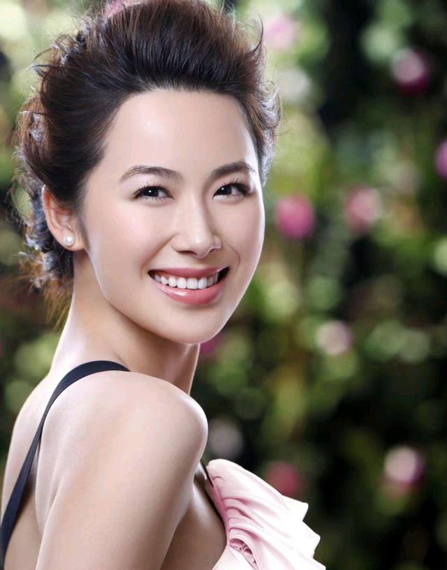 养生堂美女李呈媛自曝得病!四处求医做两次手术,躺病床浑身插管