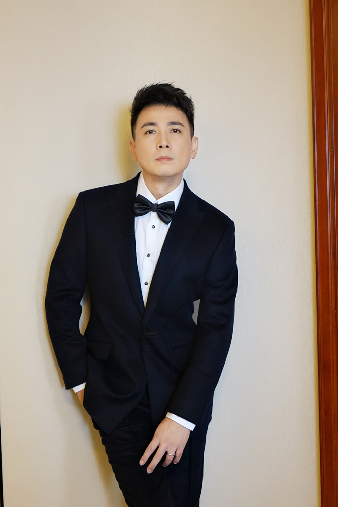 现场被"授""零号宣传大使"|大浪淘沙:启航|保剑锋|宣传大使_新浪新闻