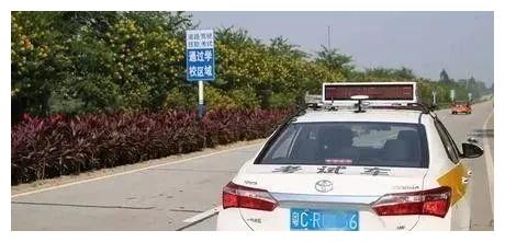 科目三考试难不难？学三天就去考试的学员一定要注意这五个扣分点休闲区蓝鸢梦想 - Www.slyday.coM