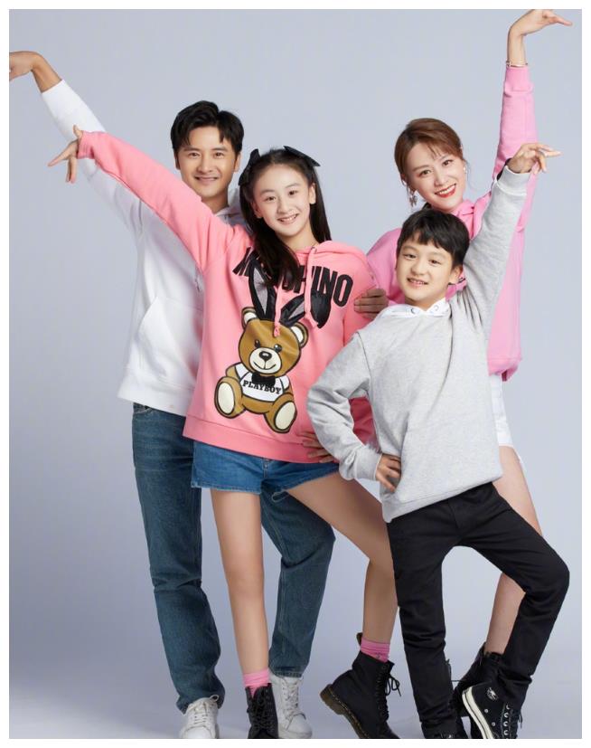 田亮女儿森碟近照曝光,扇风耳越来越明显,女生男相一言难尽