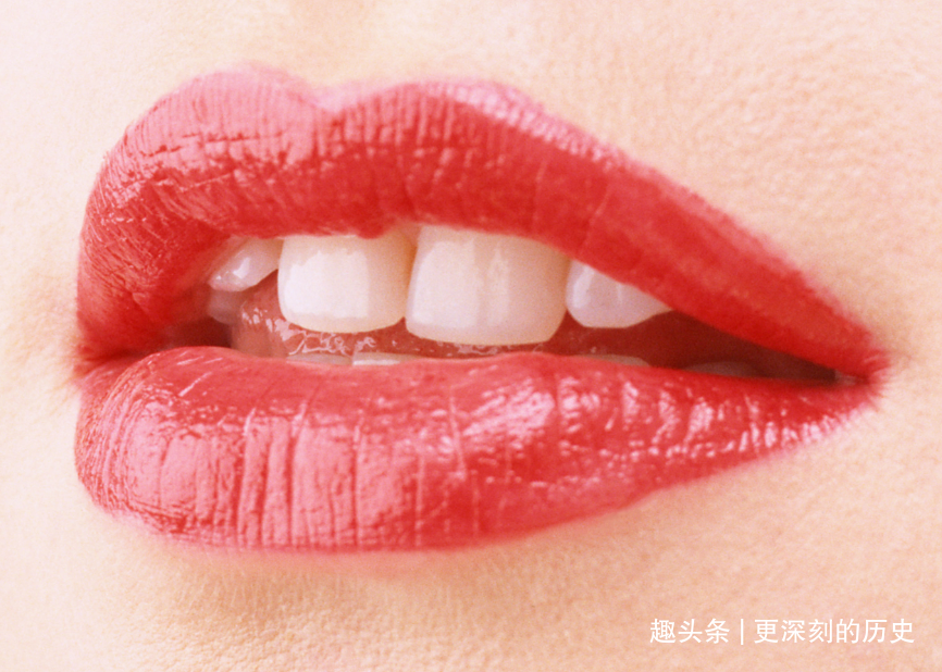 心理测试:四个嘴唇你你感觉哪一个最性感,测出你有多旺夫益子