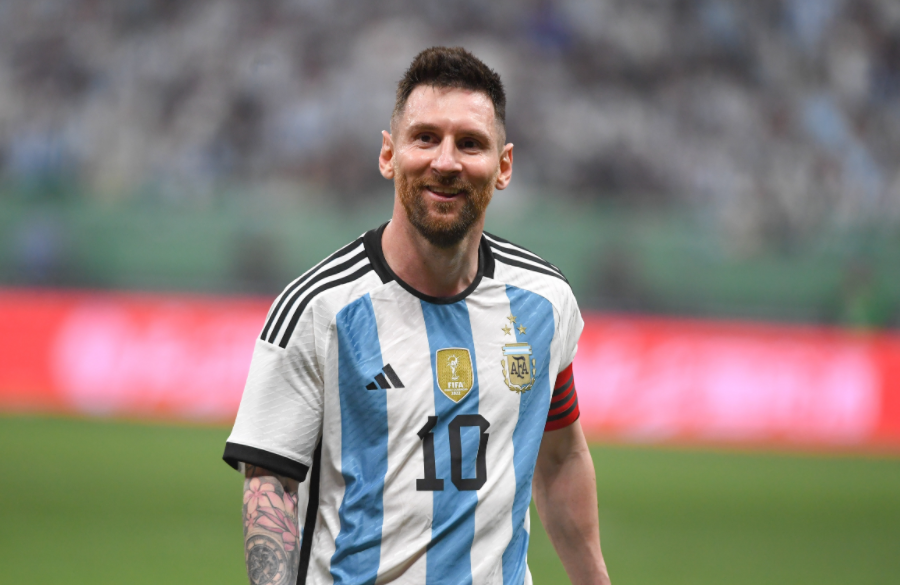 阿根廷队大名单公布!梅西遗憾落选!球王不舍发声,恐提前告别
