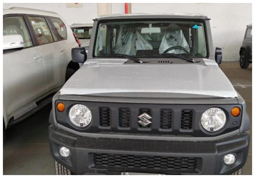 实拍新款铃木吉姆尼库存:报价已经接近20万,还会再降吗?-新浪汽车