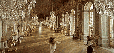 凡尔赛宫的梦幻婚礼就是公主最好的加冕之地