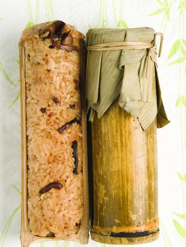 这道美食充满大自然风味也是傣族人招待客人最珍贵的食物