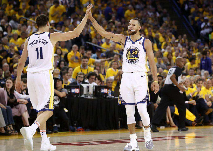 瞧不起替补打出来的巨星?三球若是加盟勇士队,总冠军可就到手了休闲区蓝鸢梦想 - Www.slyday.coM 瞧不起替补打出来的巨星?三球若是加盟勇士队,总冠军可就到手了休闲区蓝鸢梦想 - Www.slyday.coM