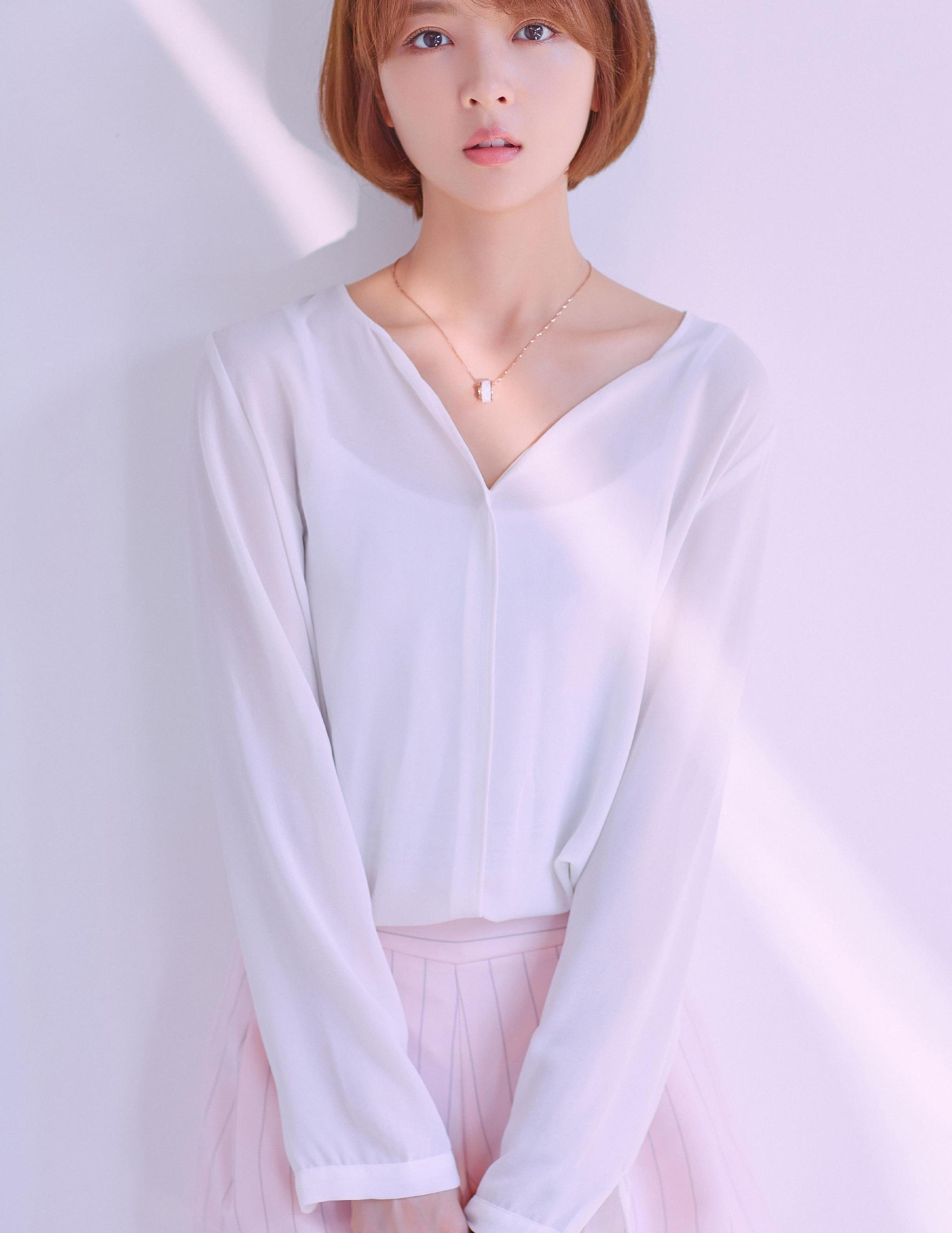 秦鸣悦:第6879期时尚潮流美图欣赏