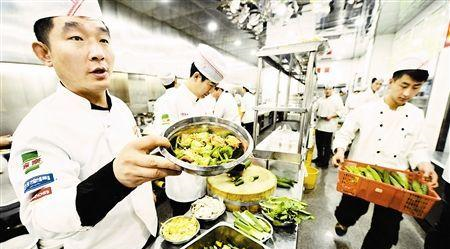 点菜时这句话最好别说，一开口就暴露你的智商，千万别再被下套了休闲区蓝鸢梦想 - Www.slyday.coM