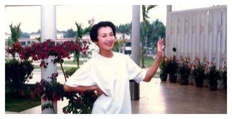 为了生子拒绝化疗，刚拿到影后就查出癌症的她，是陈道明一生的痛休闲区蓝鸢梦想 - Www.slyday.coM