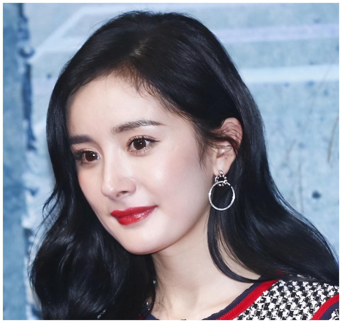 女星9大常见眼型,杨幂桃花眼,孙艺珍弯月眼,画眼妆再不怕踩雷